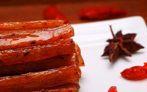 網(wǎng)紅食品為何頻頻“塌房”？別低頭，小心“皇冠”會(huì)掉